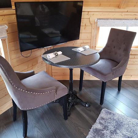 Unique Luxury Cabin Inverness Exterior foto